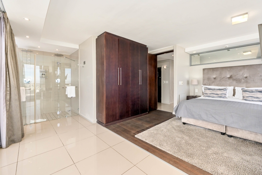 4 Bedroom Property for Sale in Beachfront Western Cape